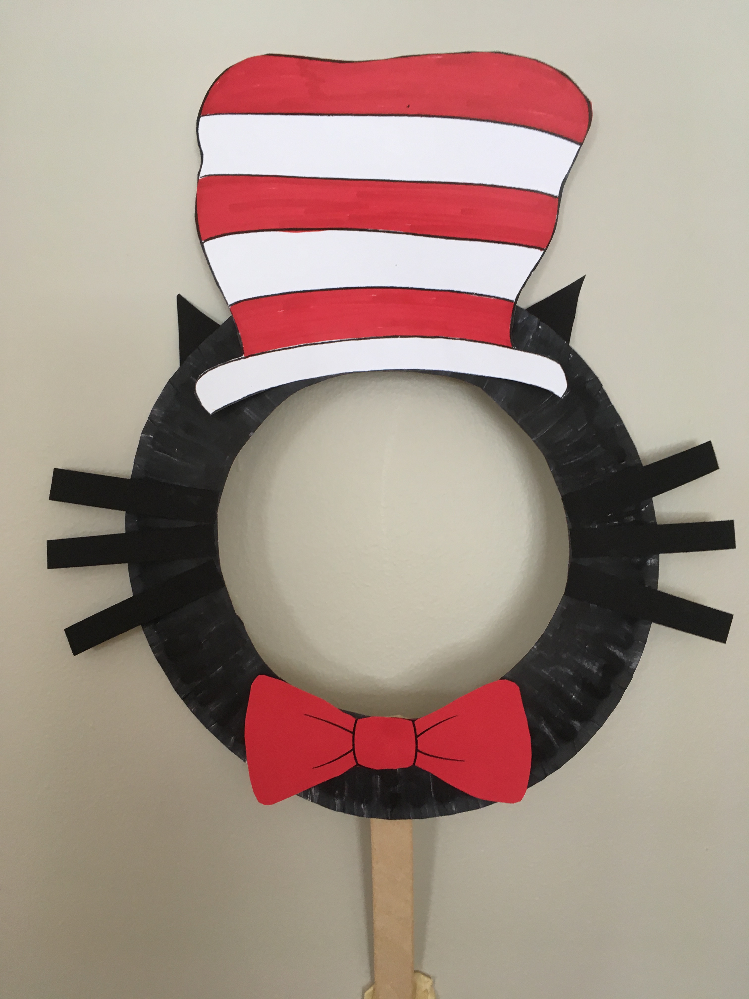 Crafty Thursday-Cat in the Hat Mask