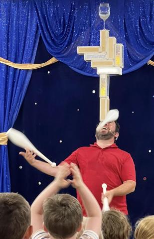 Jason Kollum during a juggling performance